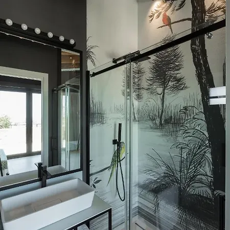 Radici Luxury 4* Monsampolo Del Tronto