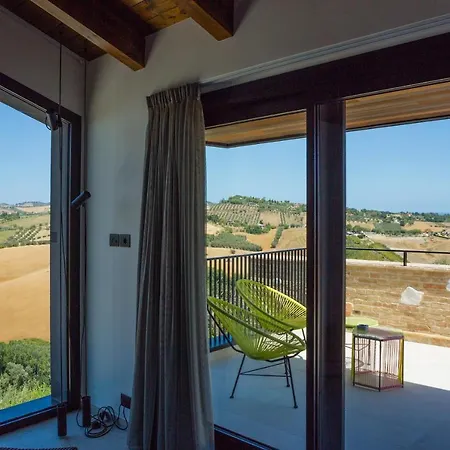 Radici Luxury 4* Monsampolo Del Tronto