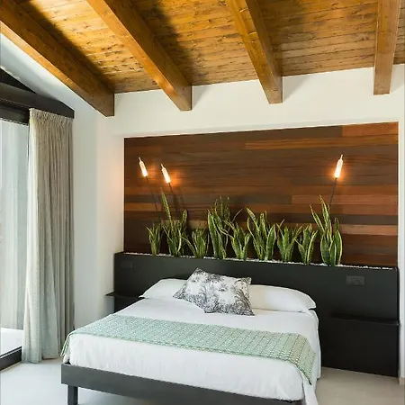 Nocleg ze śniadaniem Radici Luxury Monsampolo Del Tronto