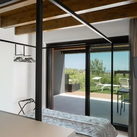 Radici Luxury Nocleg ze śniadaniem 4*